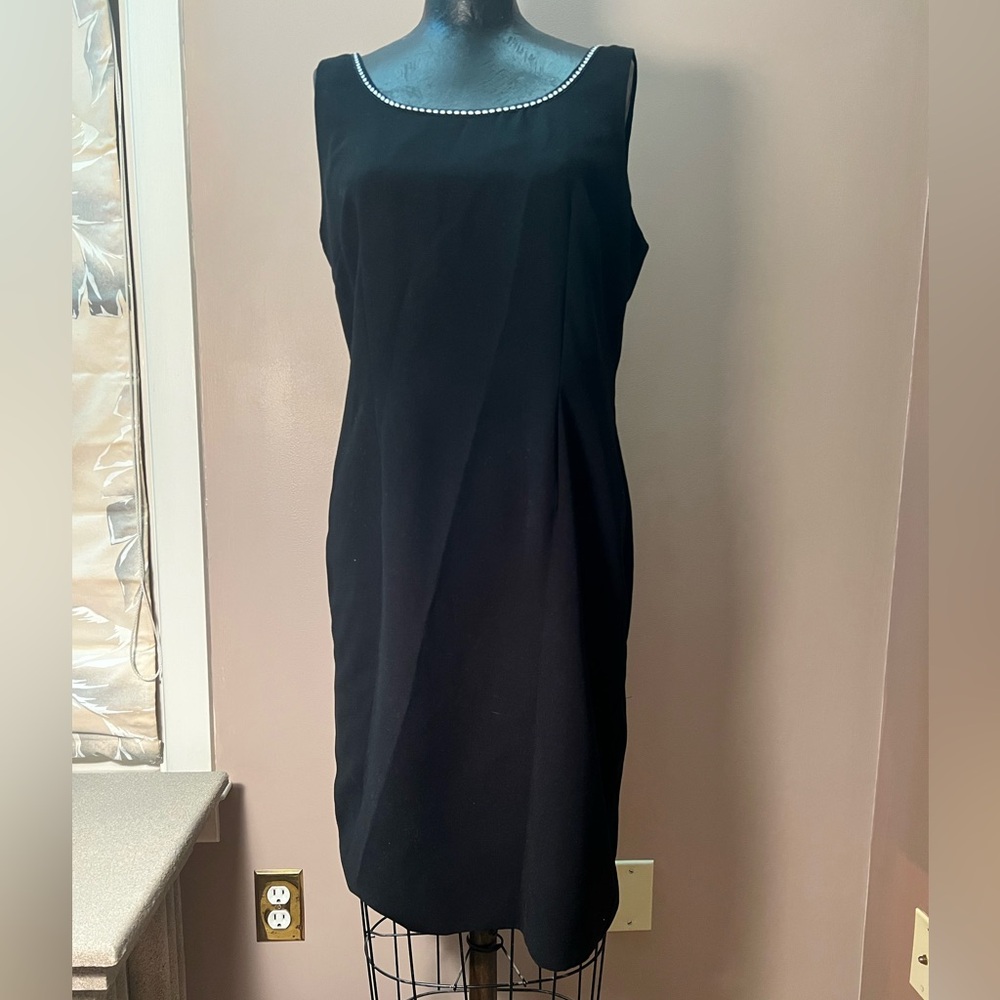 Y2K Little Black Dress w/ White Threaded Trim Size 10 Made in USA